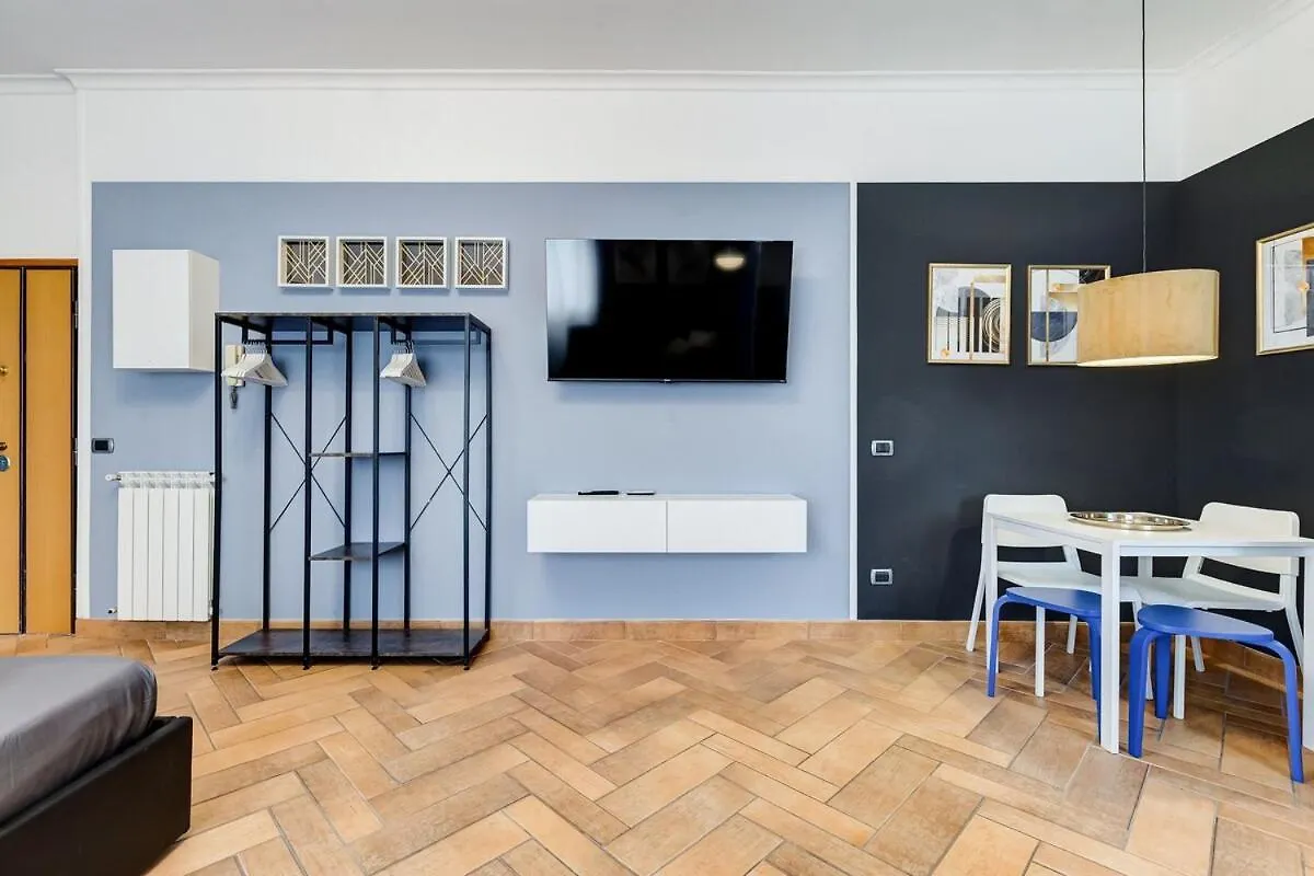 Ferravilla Apt, 2 Min To Subway! Rome