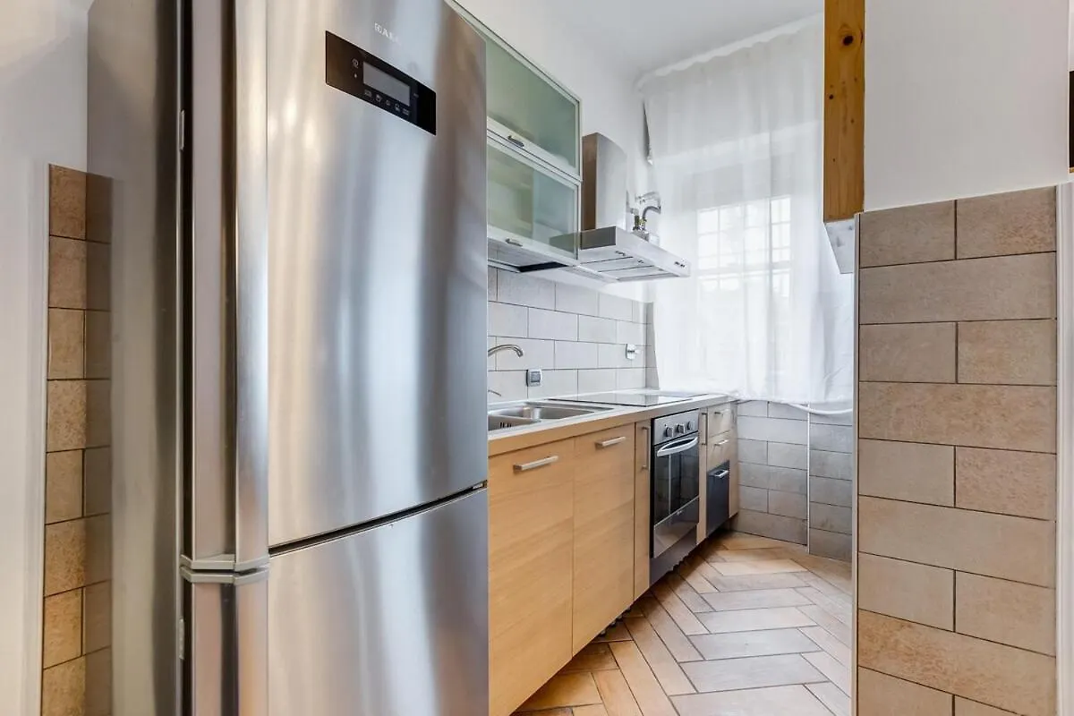 Ferravilla Apt, 2 Min To Subway! Rome
